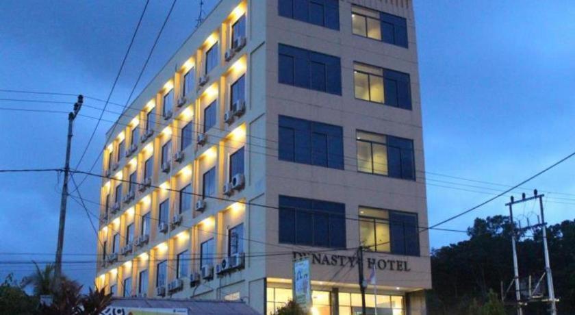 Hotel Dynasty Tarakan Luaran gambar