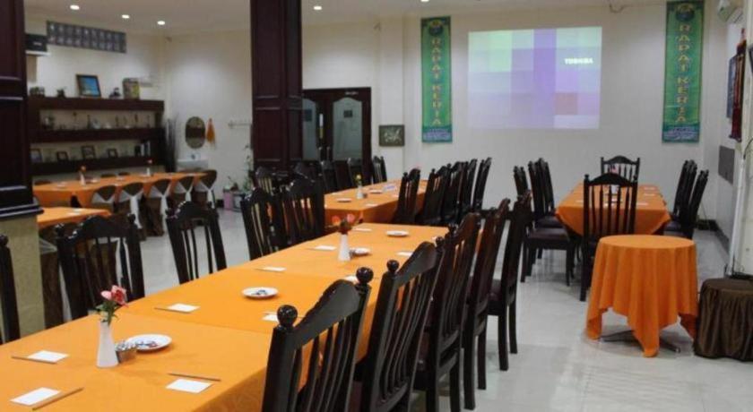 Hotel Dynasty Tarakan Luaran gambar