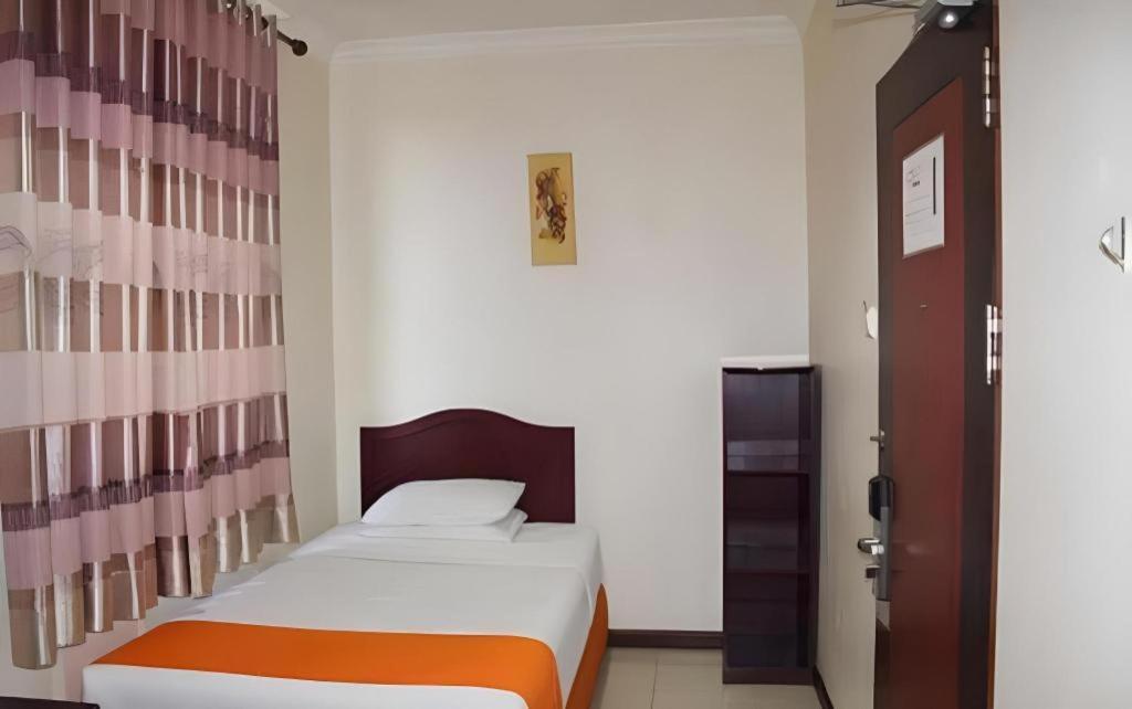 Hotel Dynasty Tarakan Luaran gambar